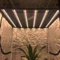 Yuanhui newest foldable lm301b lm301h full spectrum led grow light for agriculture hydroponic growing systems